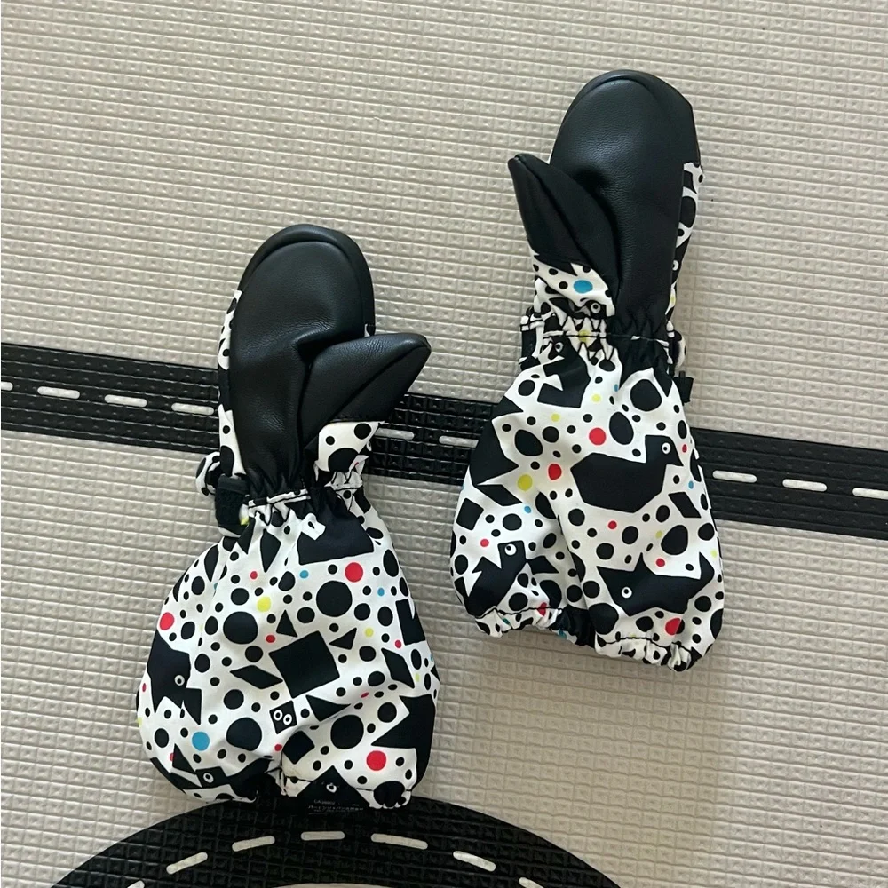 Burton Kids Heater Mittens in Tangranimals Print Kids 2T